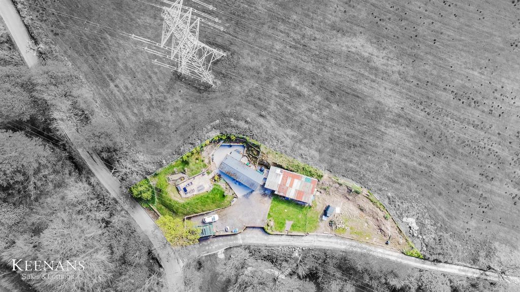 Property photo 2 of 27 Dji_0662-Edit.Jpg