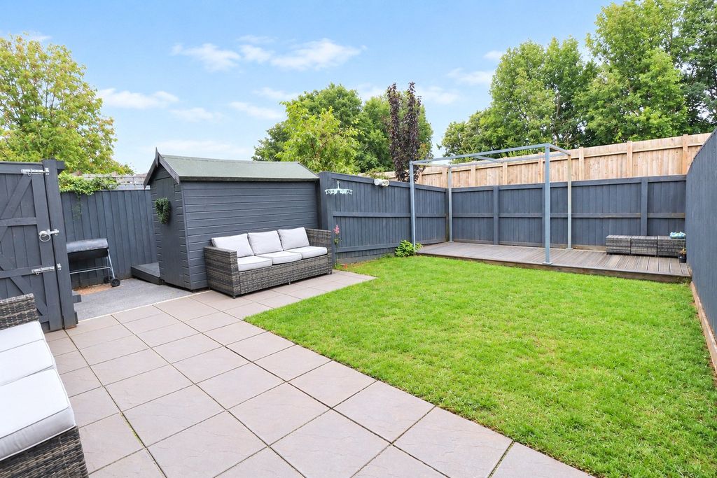 Property photo 2 of 18 2 - Picture No. 06