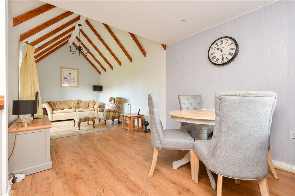 Property photo 3 of 11 Lounge/Diner