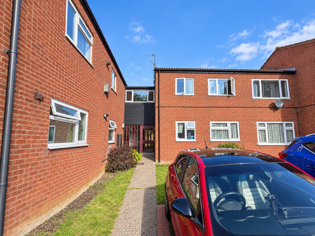 Property photo 1 of 7