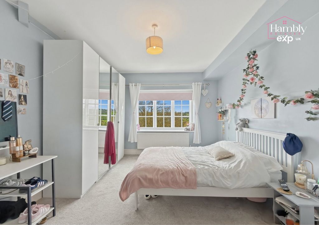 Additional image 25 of 6 bed semi-detached house for salePenrhiw Avenue, Oakdale, Blackwood NP12