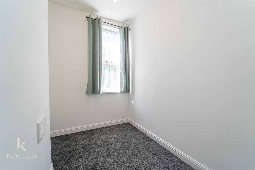 Property photo 3 of 14 Lower Hollin-10.Jpg