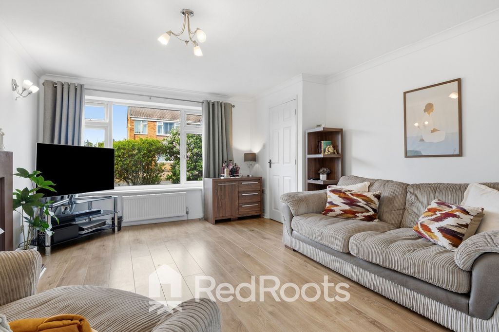 Property photo 2 of 16 5092862