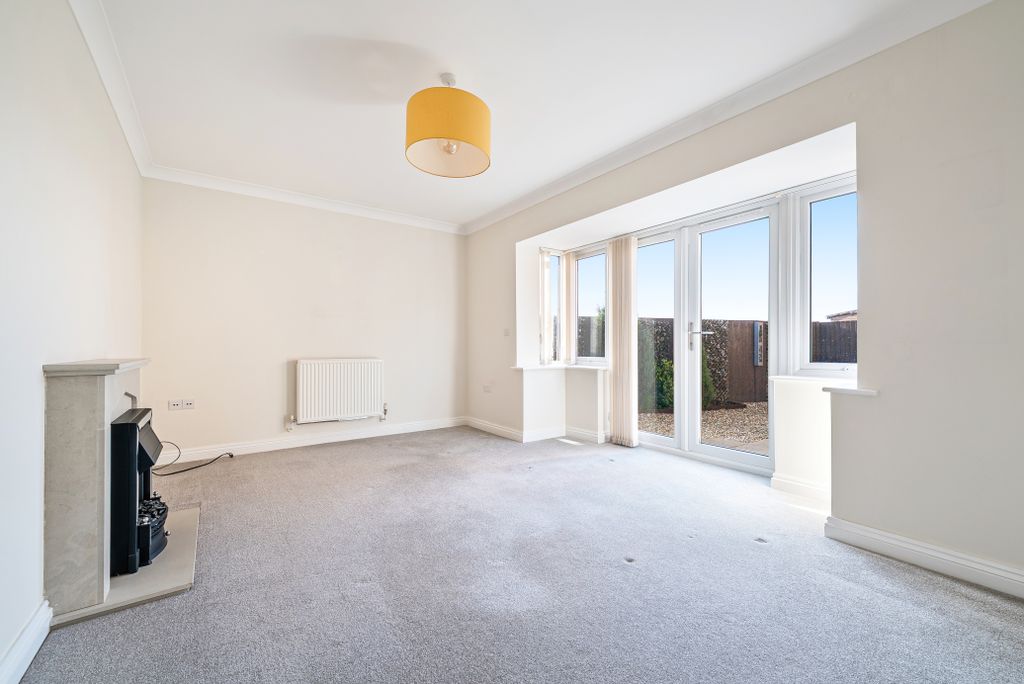 Property photo 3 of 16 Dsc01094