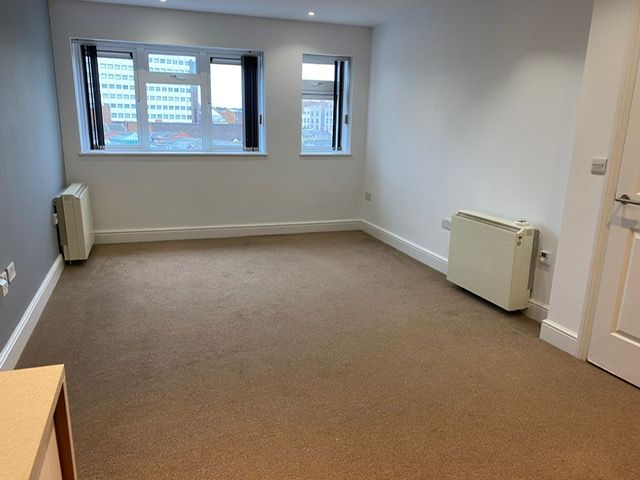 Property photo 3 of 9