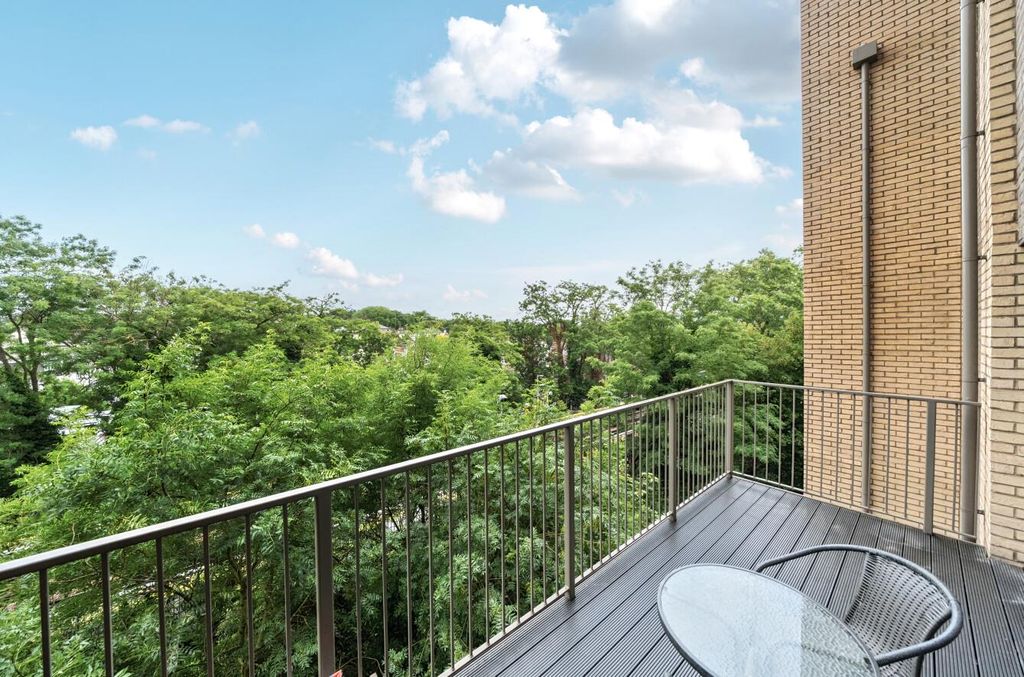 Property photo 3 of 12 Balcony