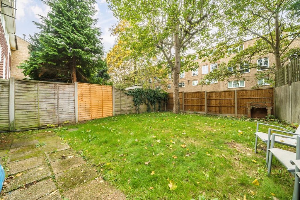 Property photo 3 of 6