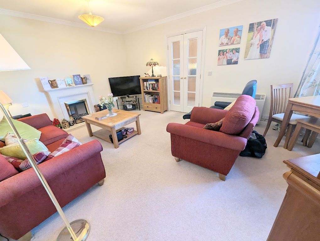 Property photo 3 of 14