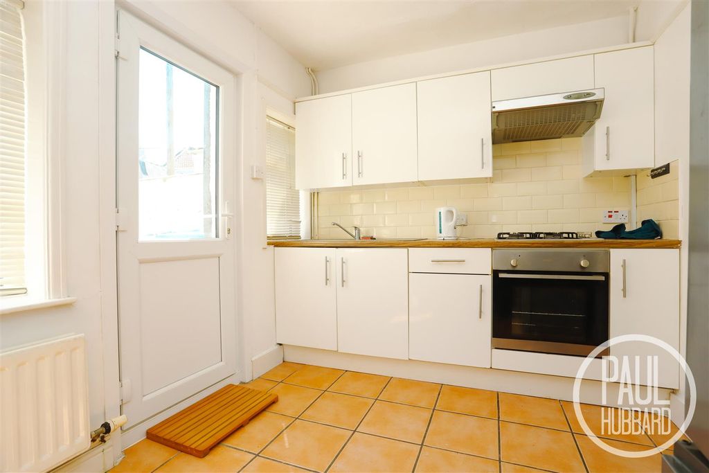 Property photo 3 of 10 Img_1589.Jpg