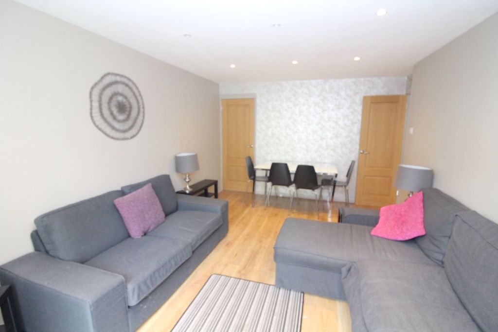 Property photo 3 of 26