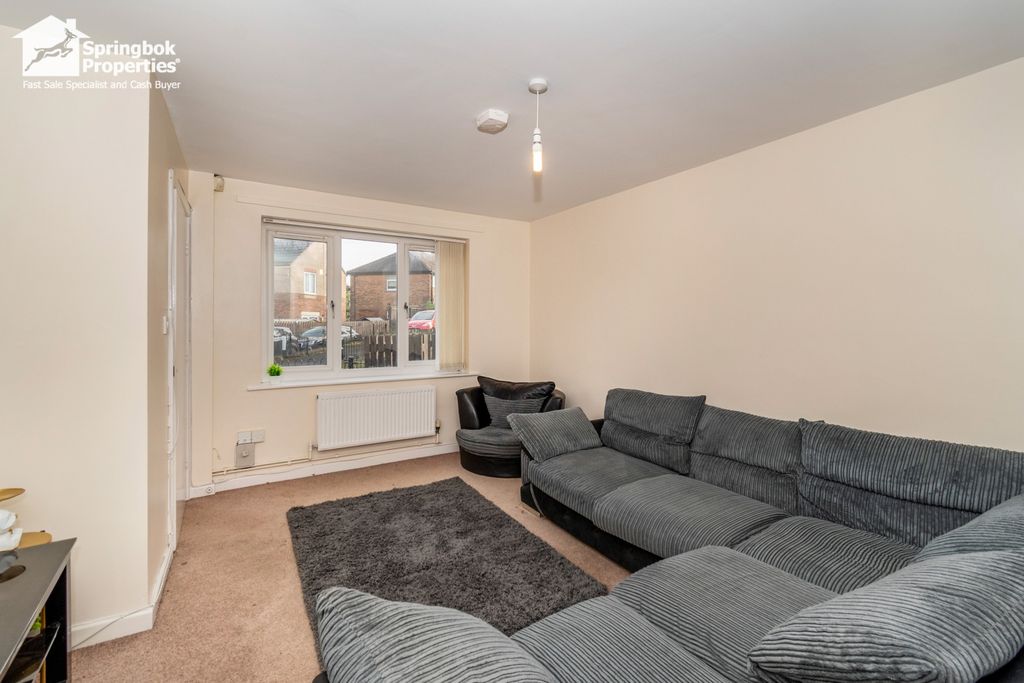 Property photo 2 of 12 Image 1