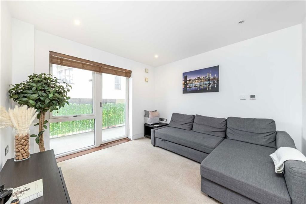 Property photo 2 of 5