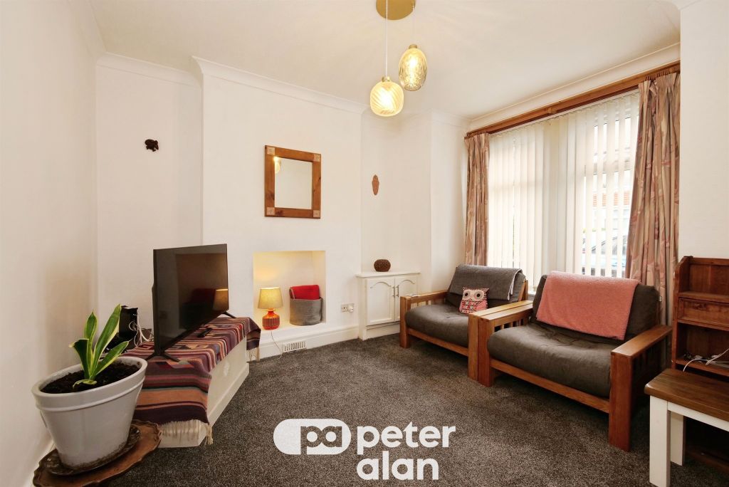 Property photo 3 of 19