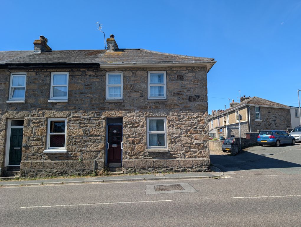 Property photo 1 of 10 3 Bedroom End Terraced House For Sale