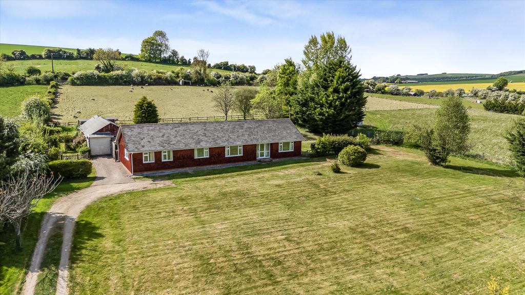 Property photo 1 of 16 Image