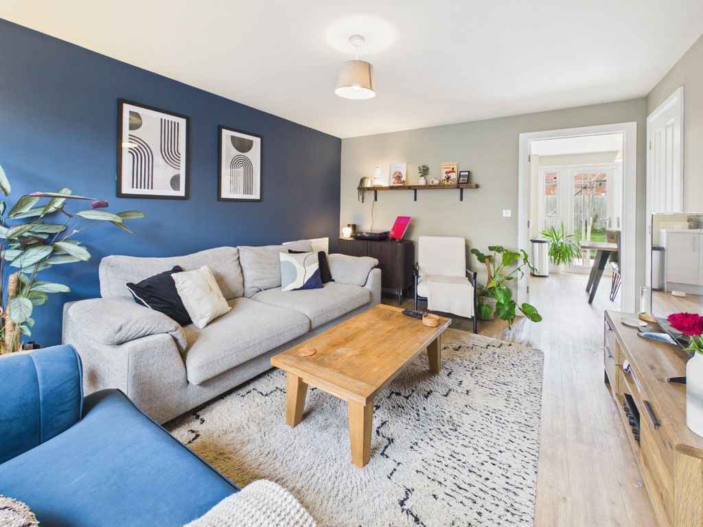 Property photo 2 of 24 4919505