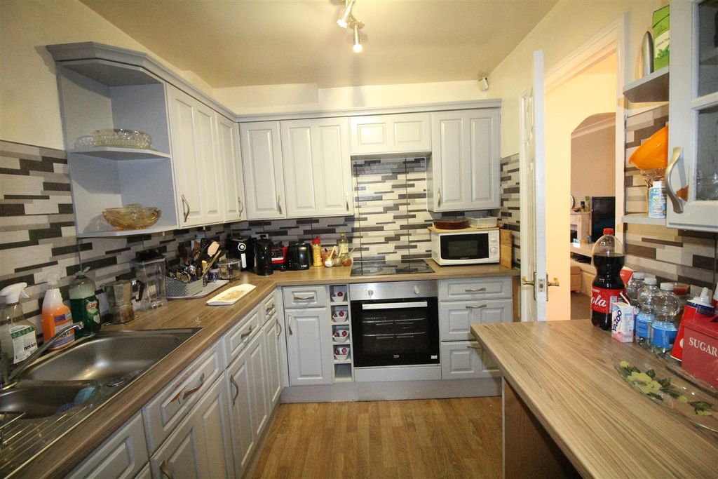 Property photo 3 of 11 Img_2527.Jpg