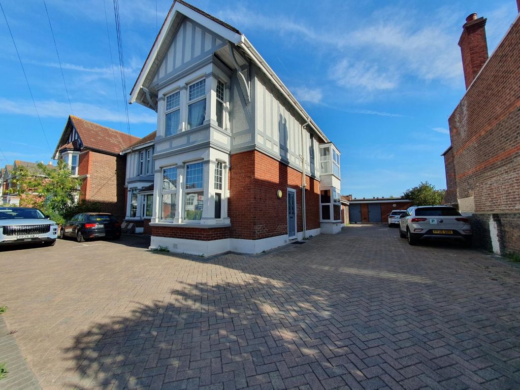 Property photo 1 of 7 Picture No. 01
