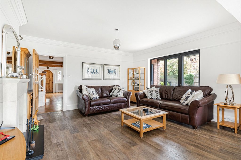 Additional image 10 of 5 bed detached house for saleBoston Gardens, Brentford TW8