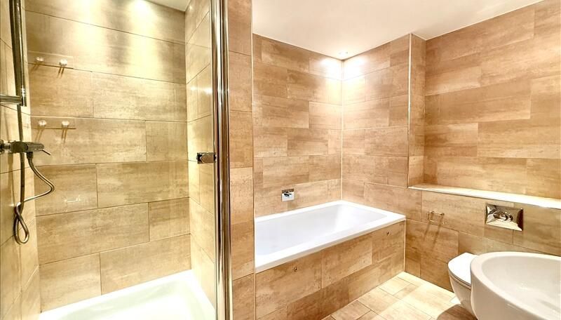 Property photo 3 of 7 Bathroom