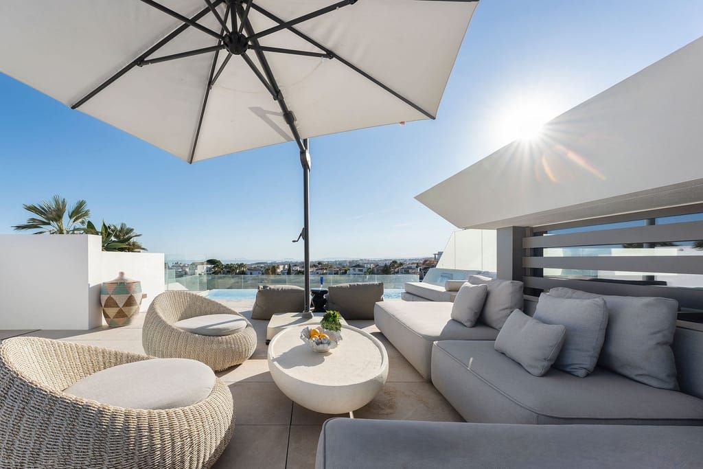 Property photo 1 of 29 Marbella Villa Esmarv183 1