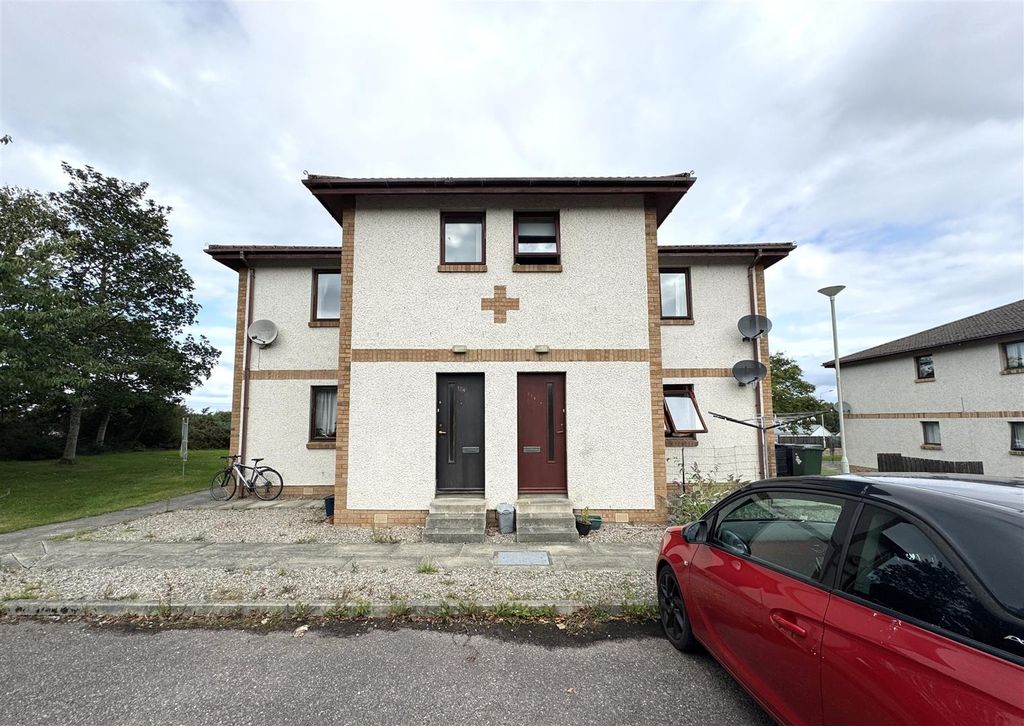 Property photo 1 of 9 Front.Jpg