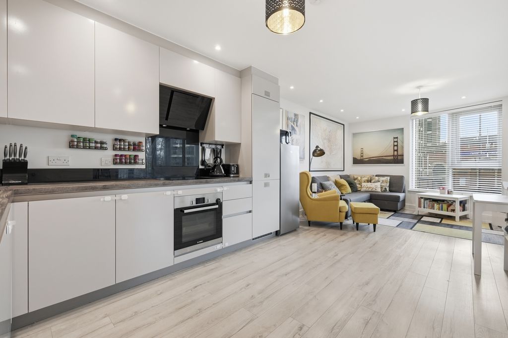 Property photo 2 of 20 Img_3664