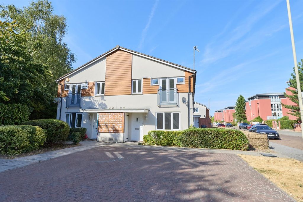 Property photo 1 of 7 Watkin Rd.Jpg
