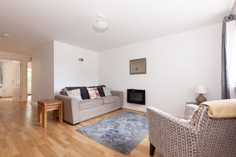 Property photo 2 of 8 206219