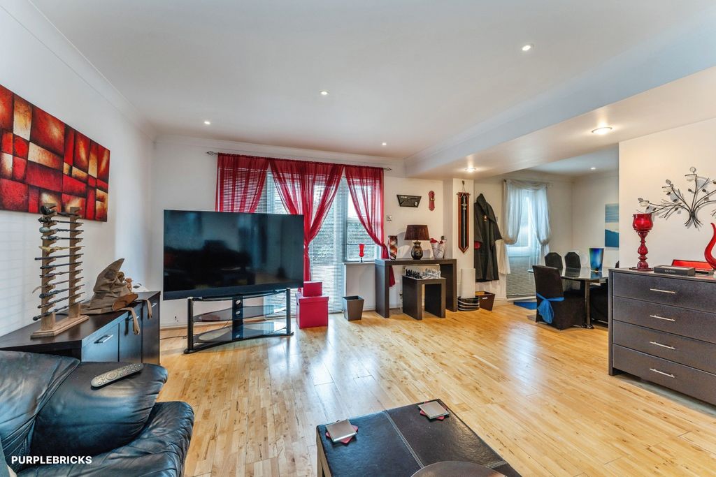 Property photo 3 of 23 Open Plan Living