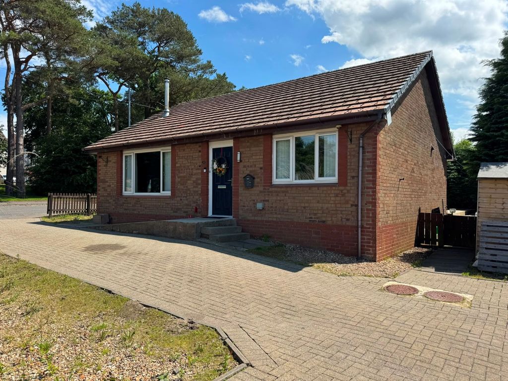 Property photo 1 of 21