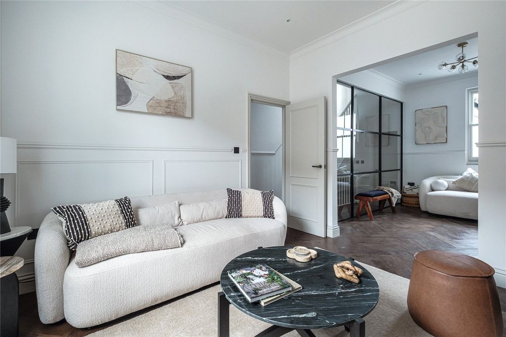 Property photo 3 of 21 Picture No. 37