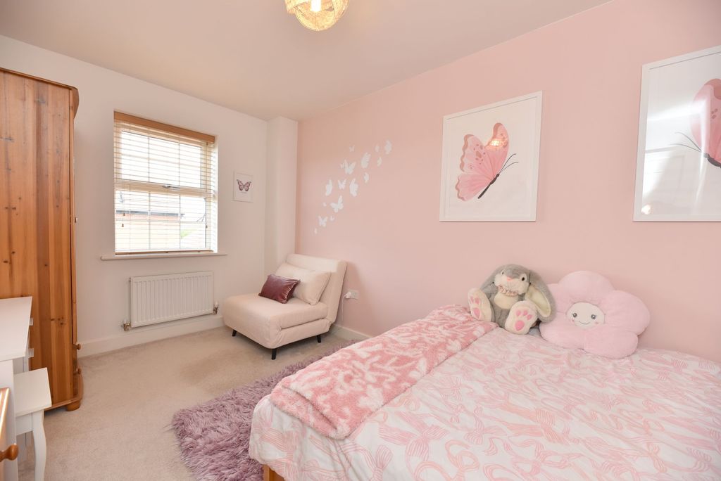 Additional image 20 of 3 bed semi-detached house for saleGale Drive, Biggleswade SG18