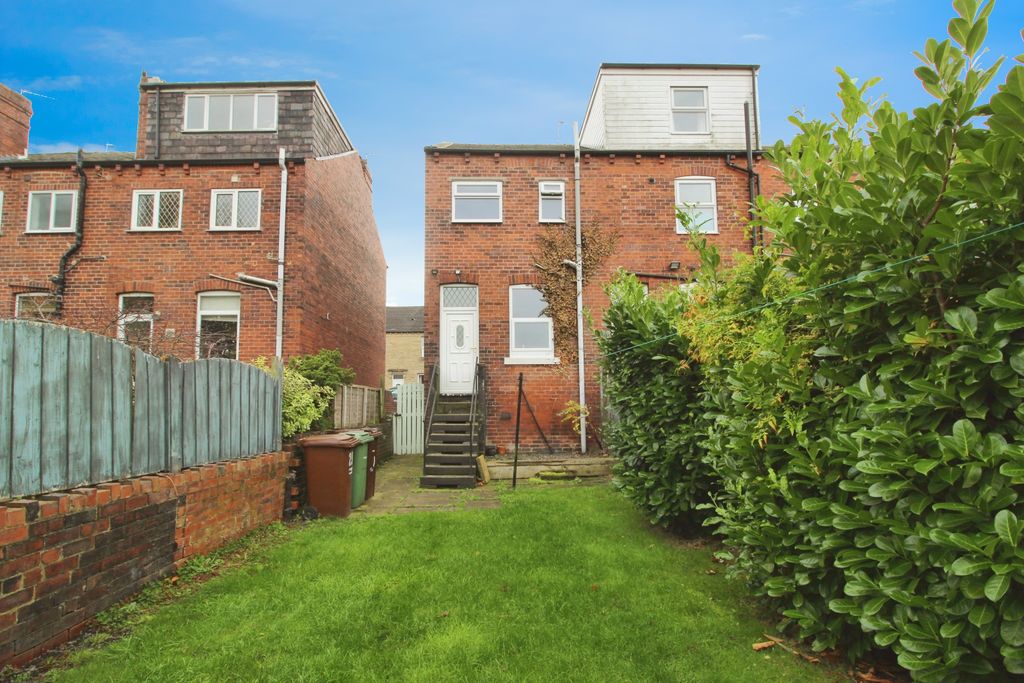 Property photo 2 of 14 Rear View