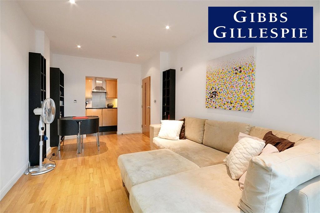 Property photo 3 of 11 Picture No. 05