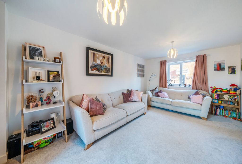 Property photo 3 of 24 1218171 (16).Jpg