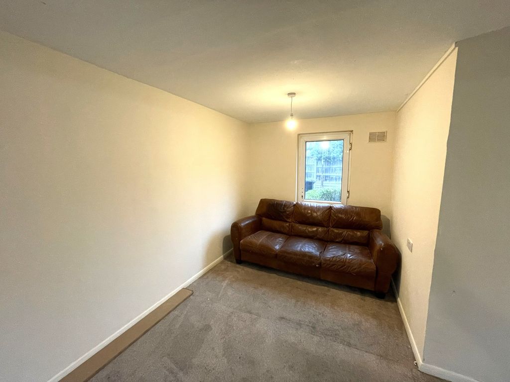 Property photo 3 of 7 Not Specified