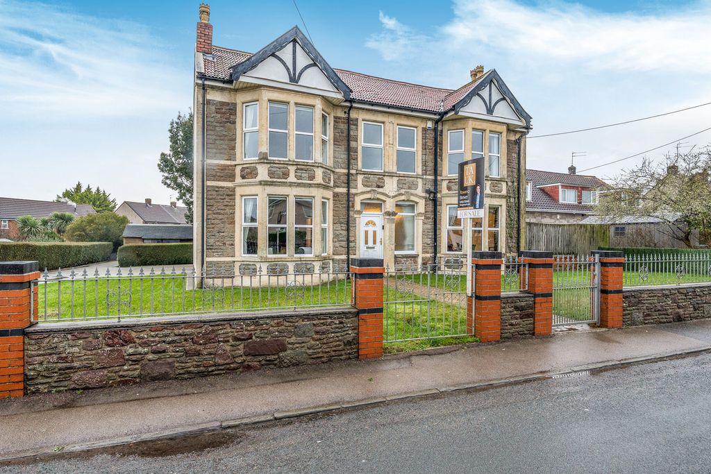 Property photo 1 of 24