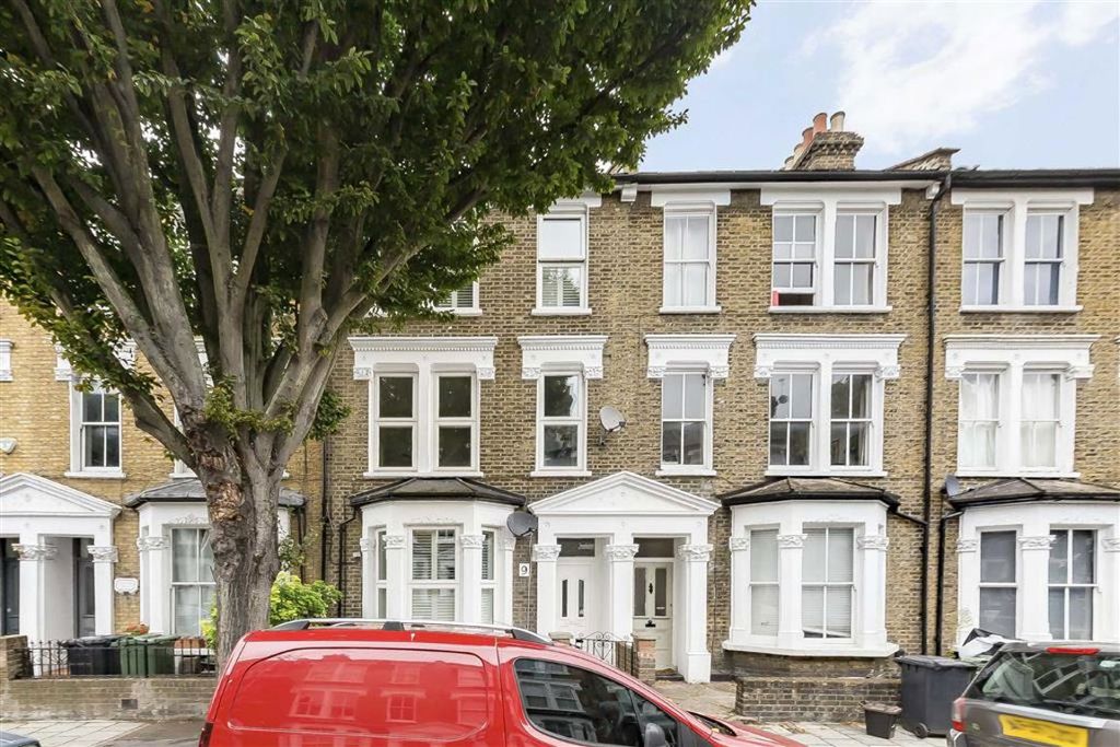 Property photo 1 of 6