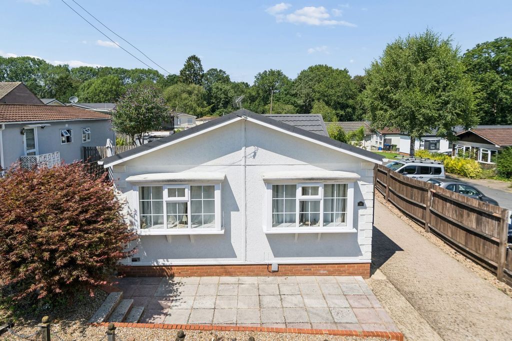 Property photo 3 of 23