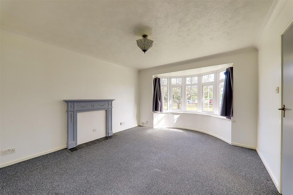 Property photo 3 of 8 Img_9459-Img_9461.Jpg