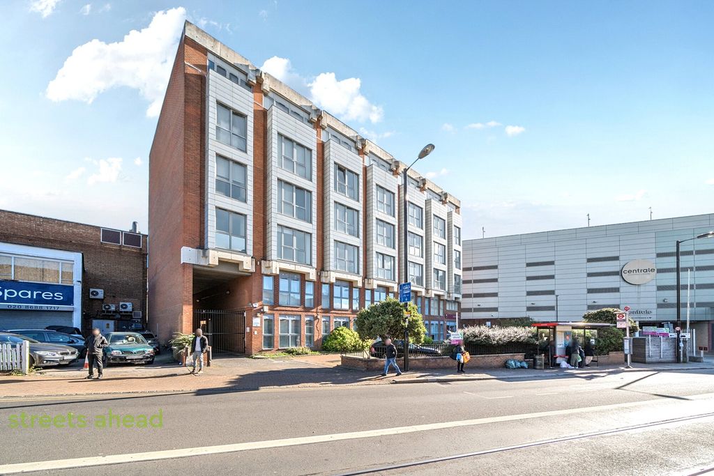 Property photo 1 of 13 Picture No. 03