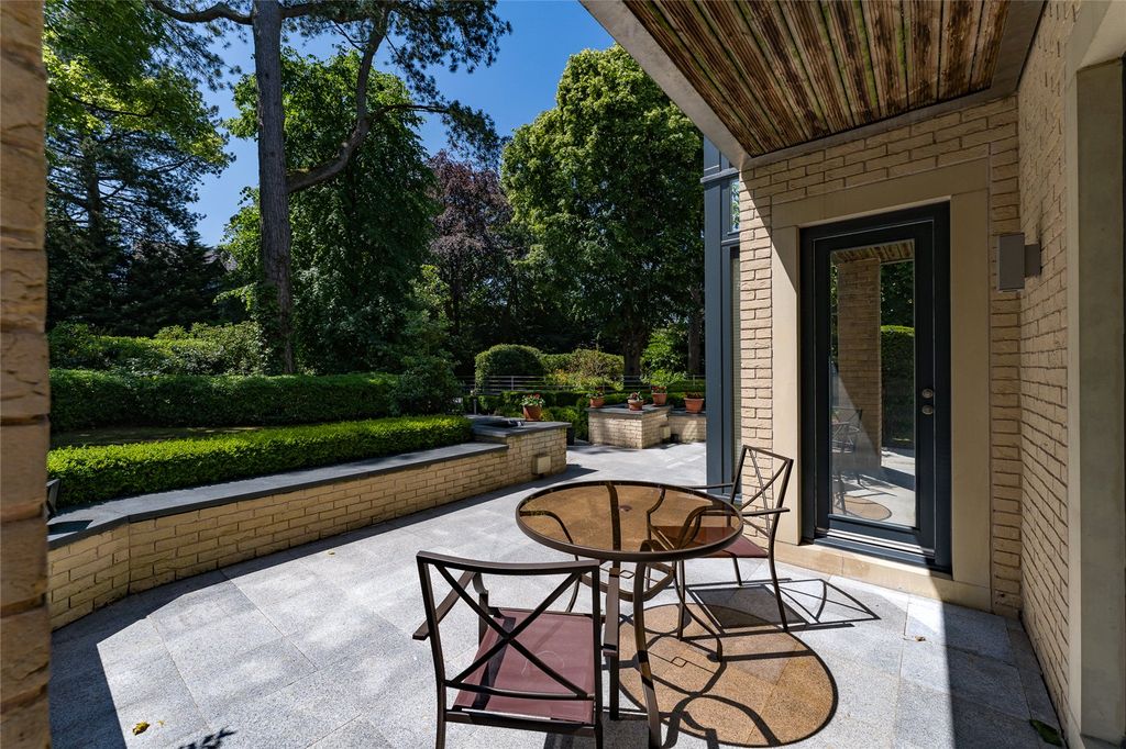 Property photo 2 of 16 Picture 2