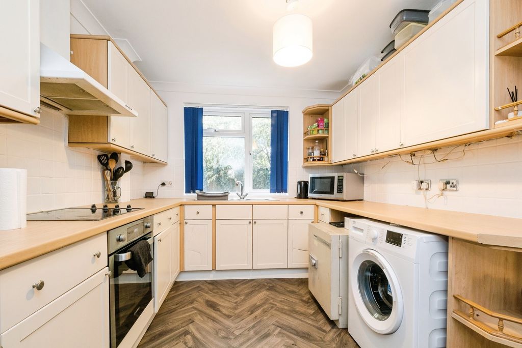 Property photo 3 of 20 Pbox-Img.Jpg