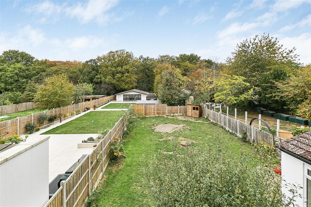 Property photo 2 of 26 16_65776.Jpg