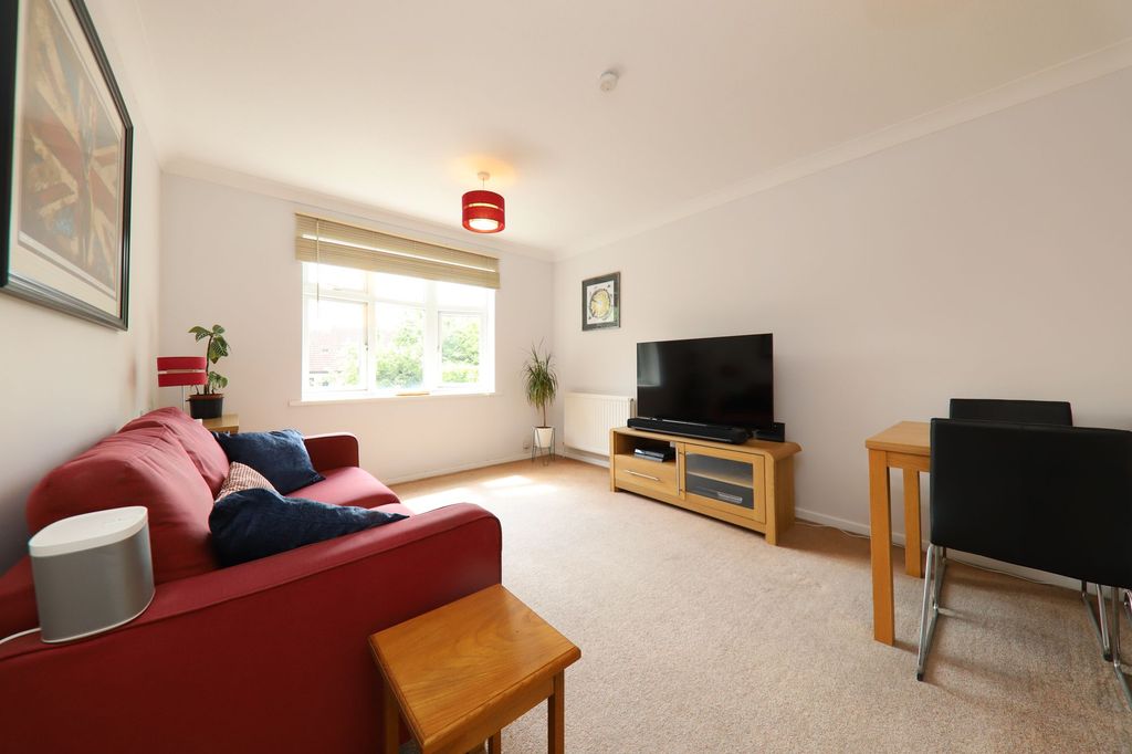 Property photo 1 of 15 Living
