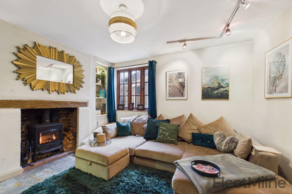 Property photo 1 of 35 Living Room