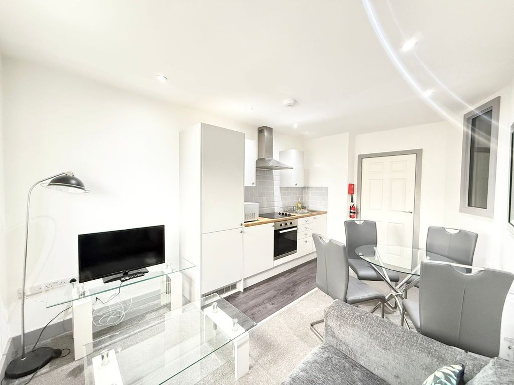 Property photo 3 of 7 Picture No. 07