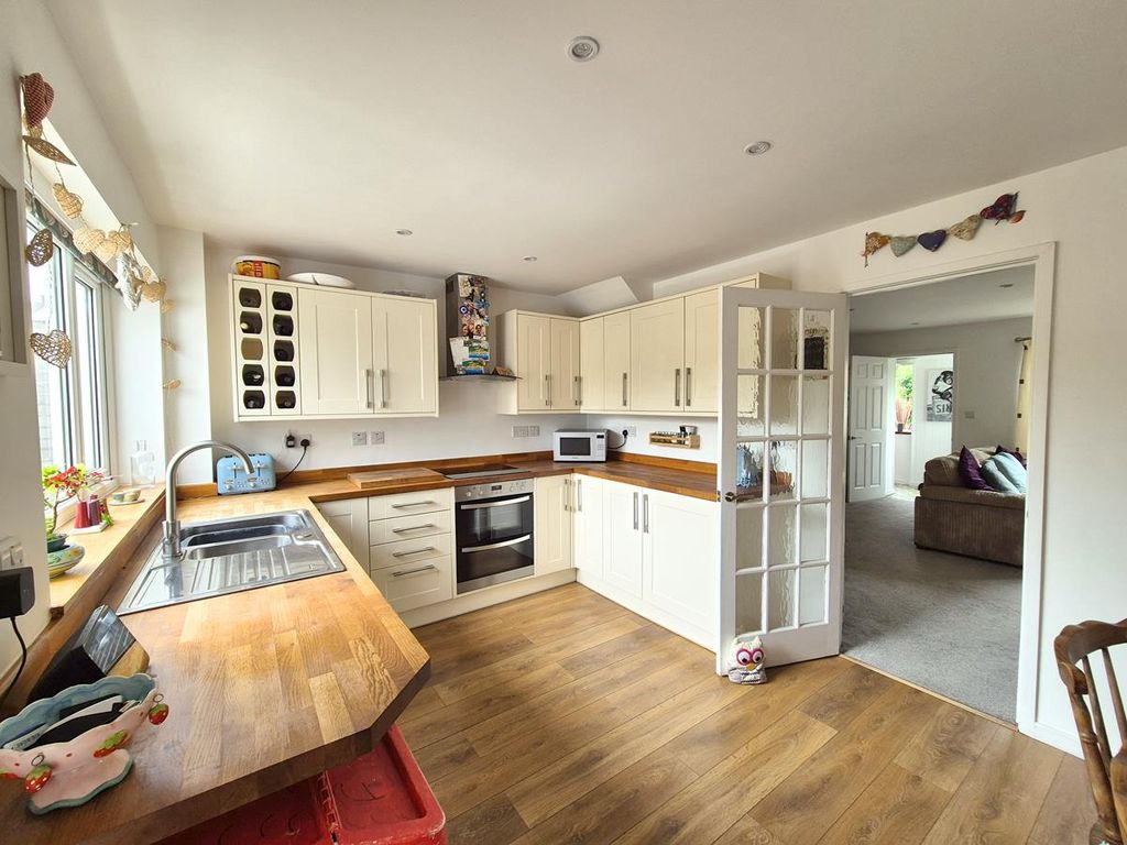 Property photo 3 of 21 20250627_144731.Jpg