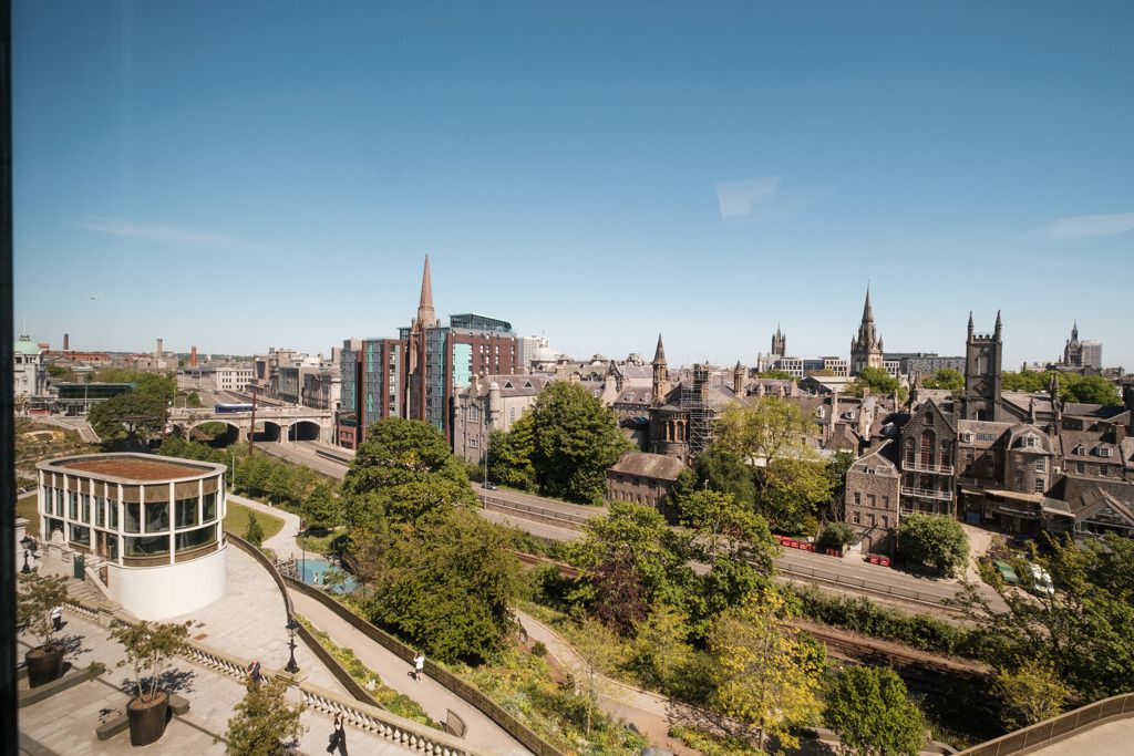 Property photo 2 of 9 Photo 4